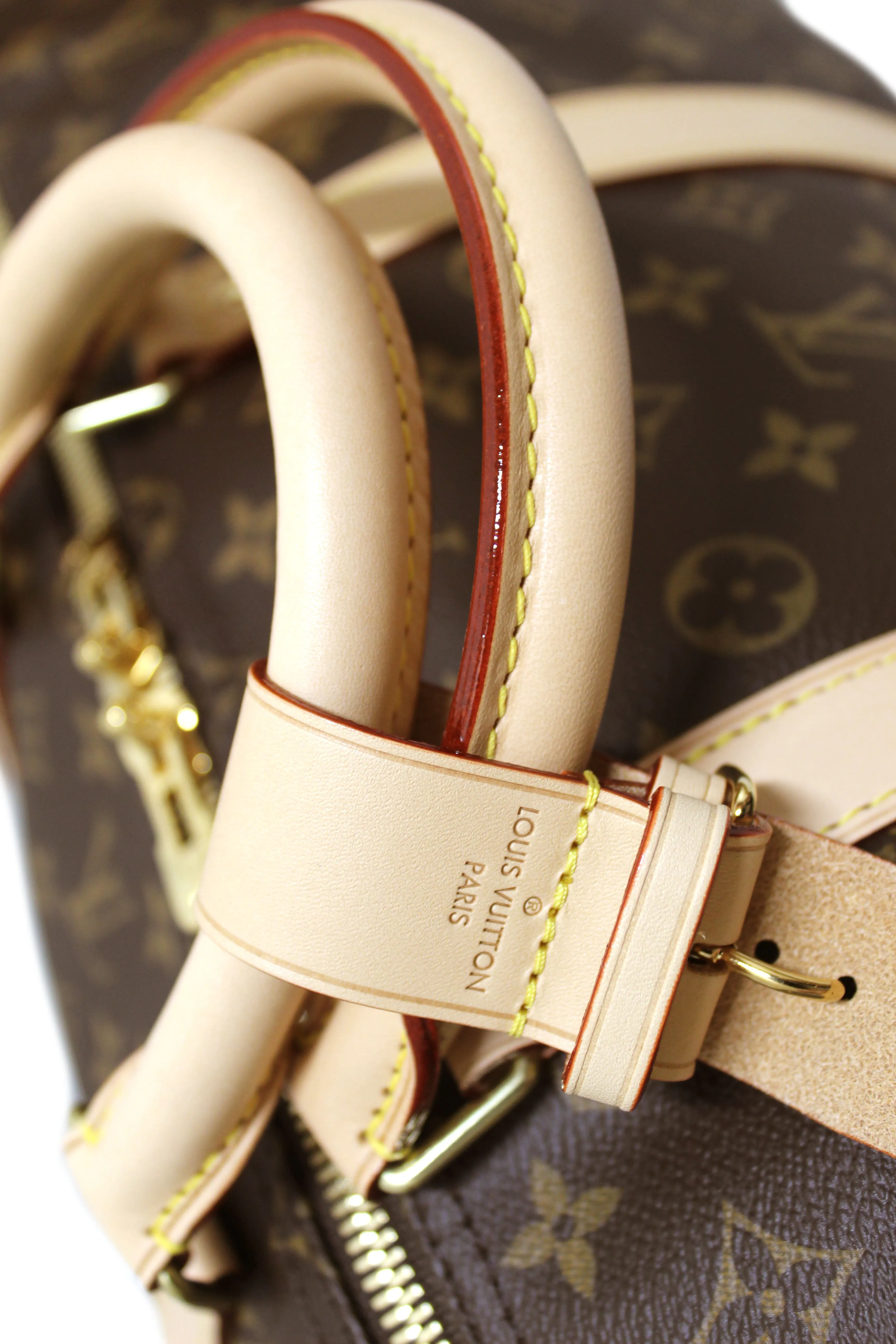Authentic Louis Vuitton Classic Monogram Canvas Keepall Bandoulière 55 Travel Bag