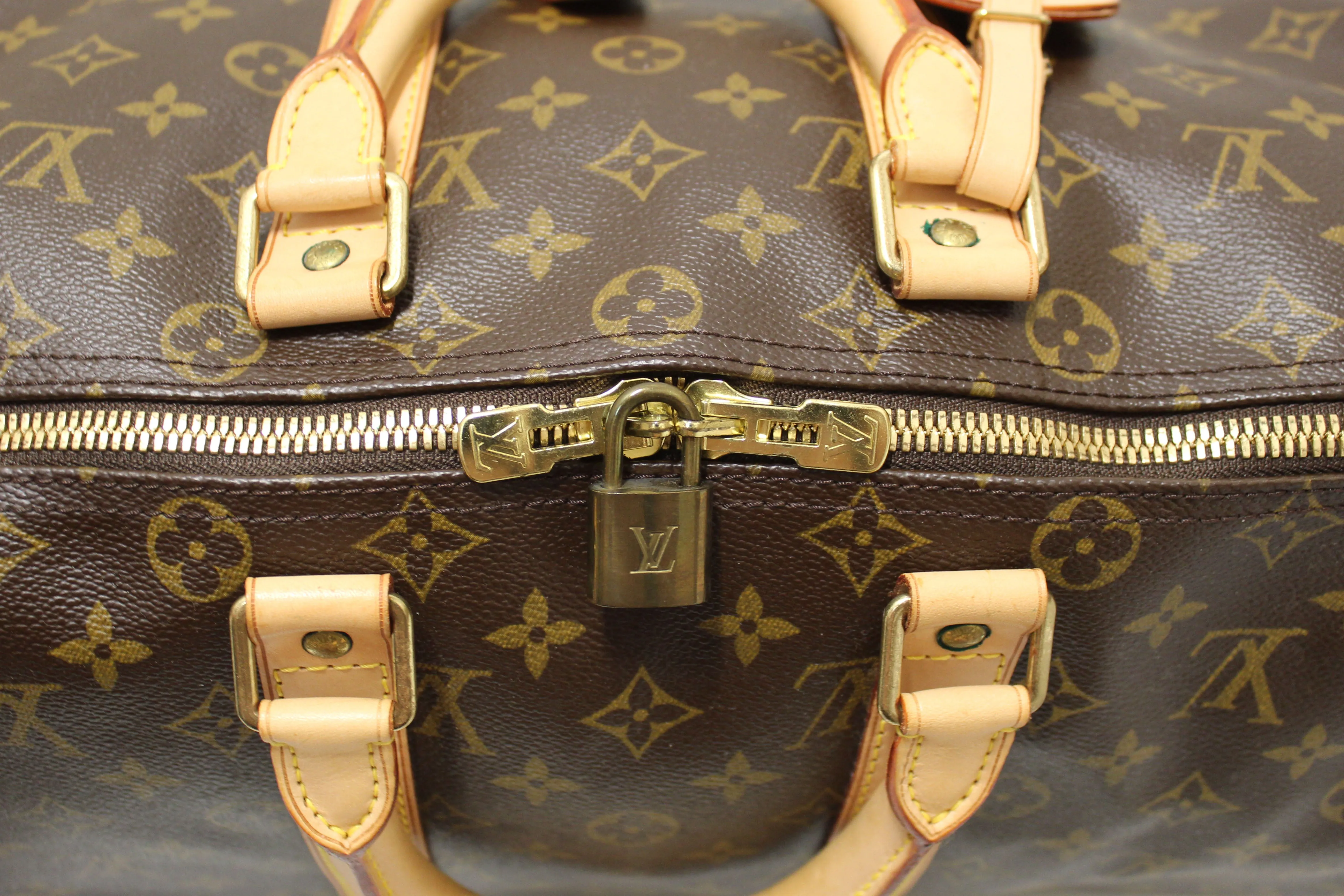 Authentic Louis Vuitton Classic Monogram Keepall 45 Travel Bag