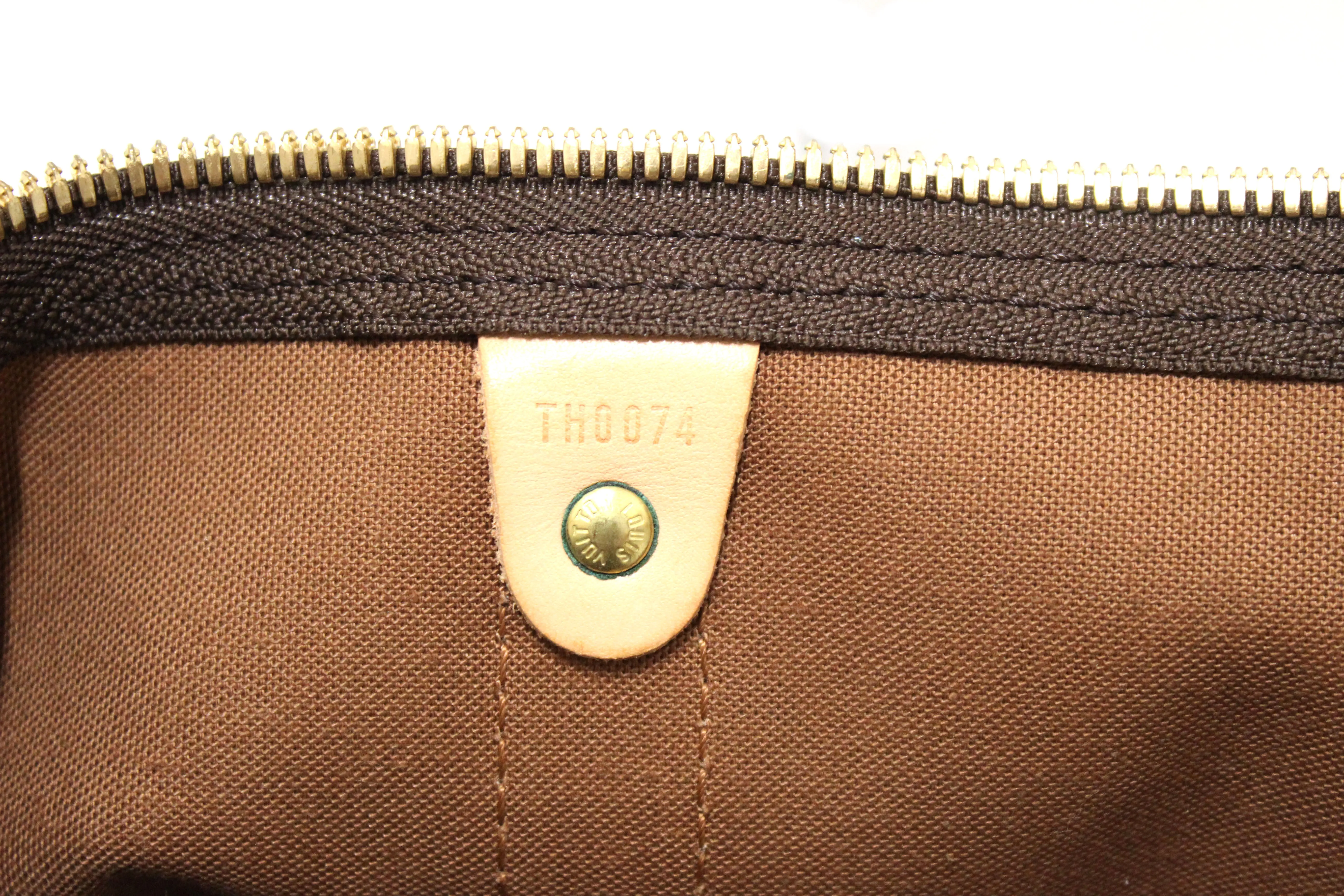 Authentic Louis Vuitton Classic Monogram Keepall 45 Travel Bag
