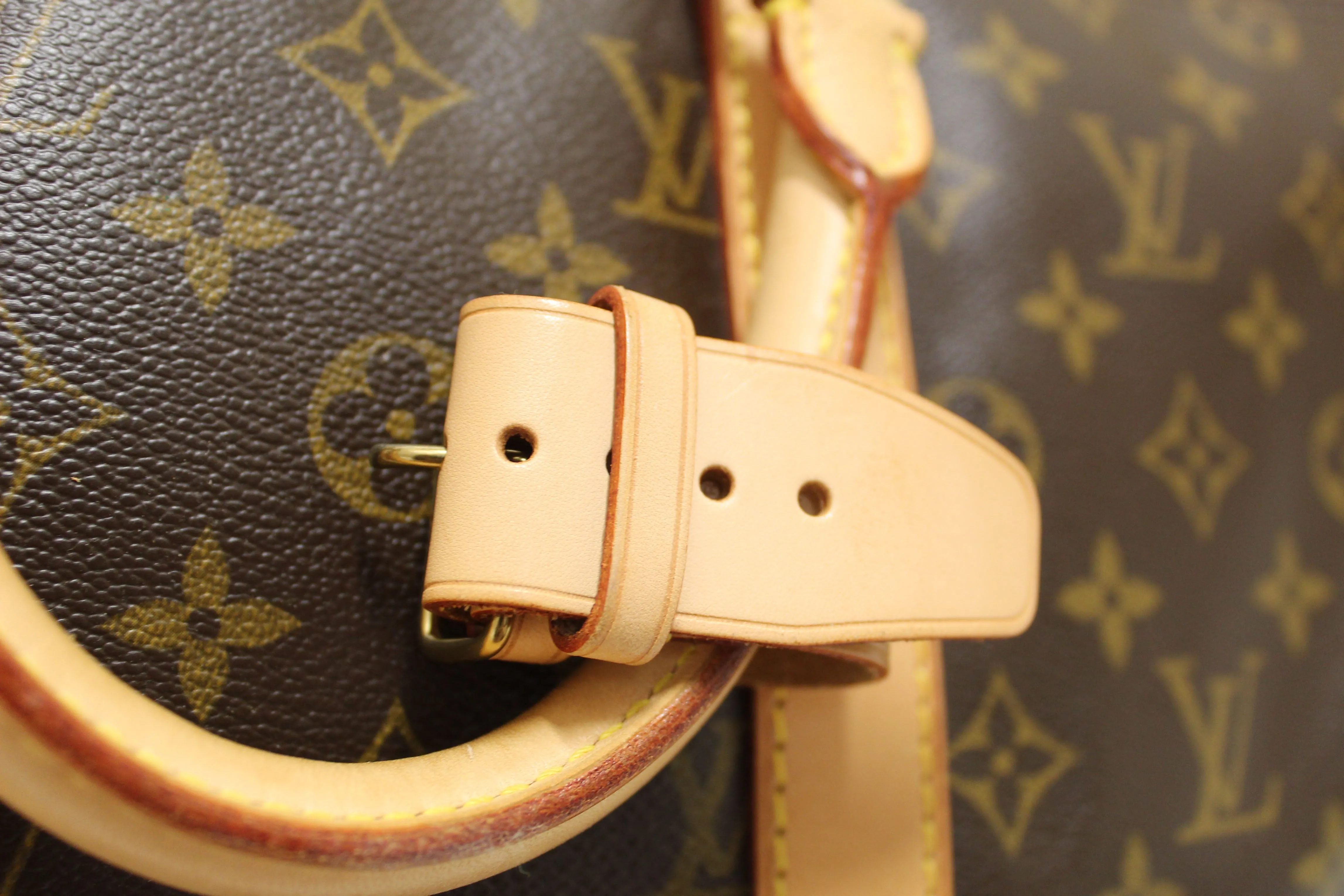 Authentic Louis Vuitton Classic Monogram Keepall 45 Travel Bag