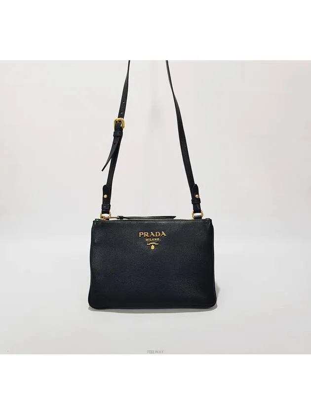 Bandoliera triangle logo double zipper cross bag 1BH046