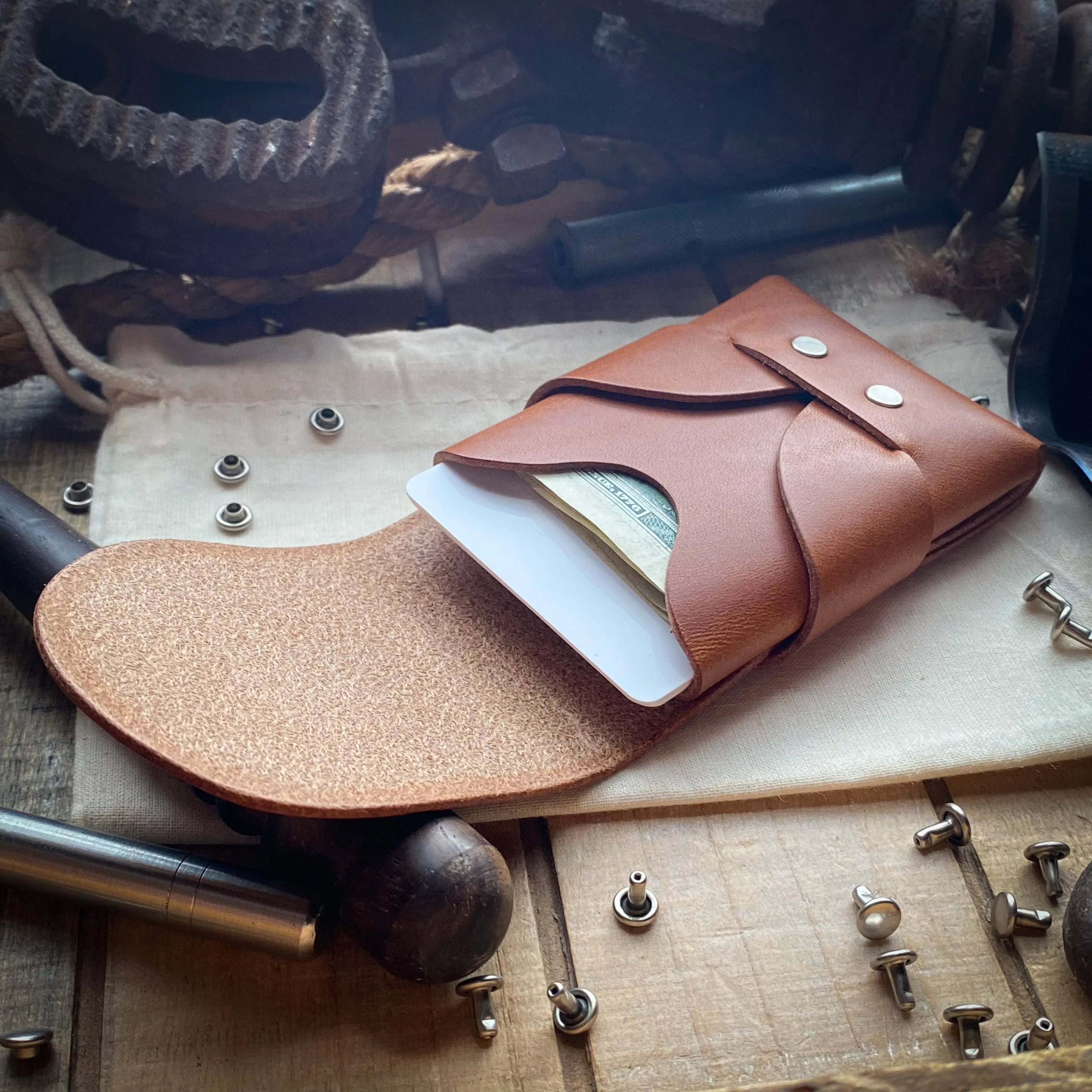 SLIM Swaddle Minimalist Wallet - Bourbon
