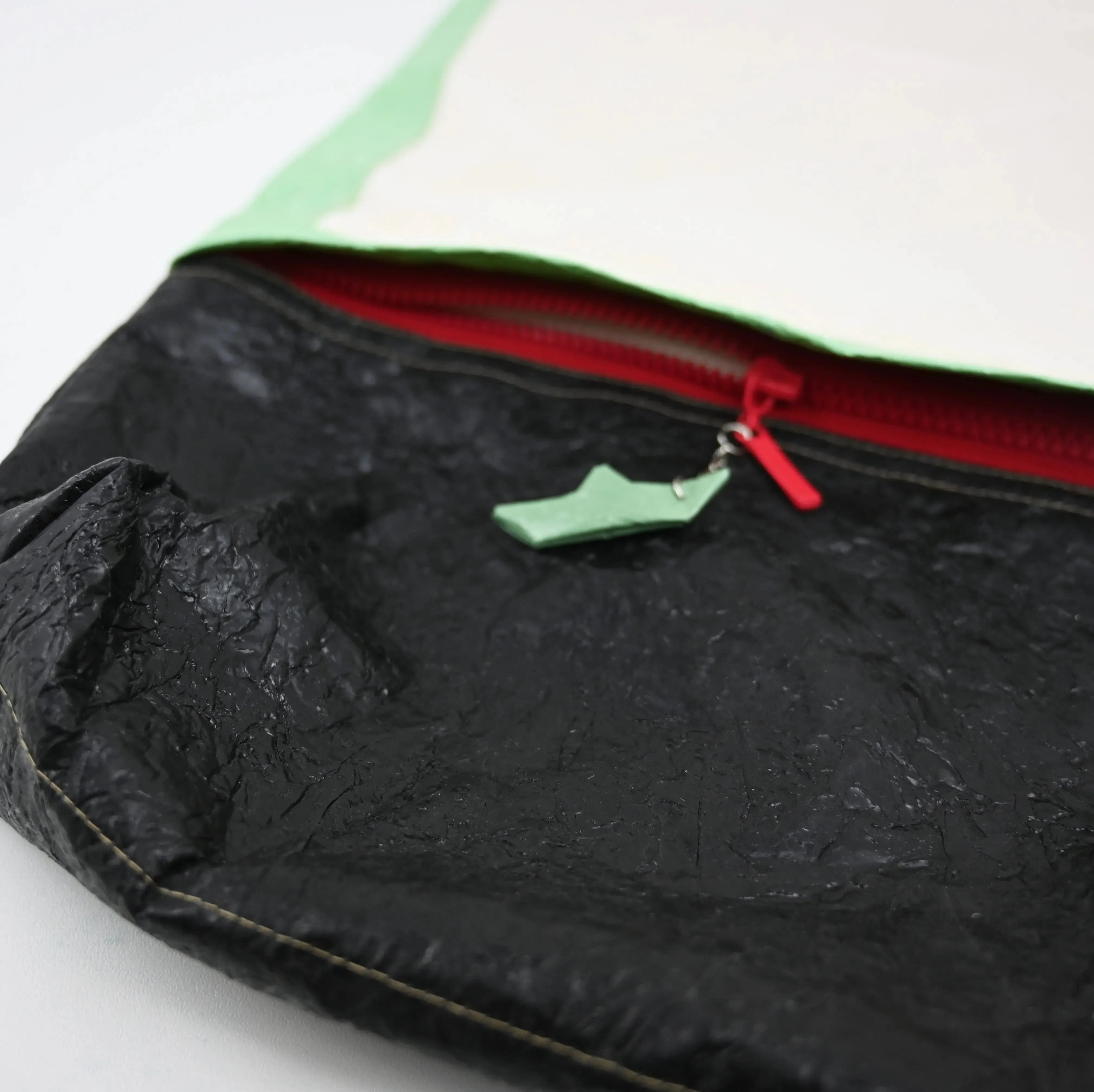 Very Nile Tote Bag Black and Green